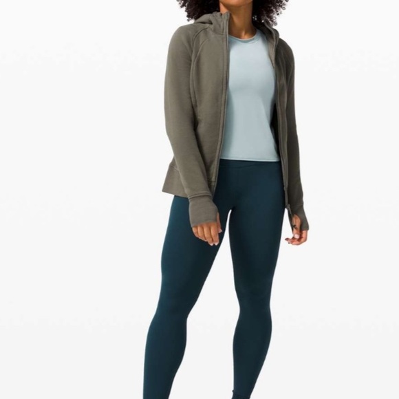 Lululemon Scuba Hoodie *Light Cotton Fleece
Army Green - Picture 13 of 13